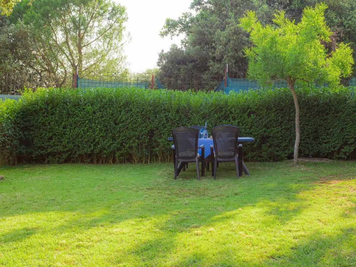 Appartement Garden à Pjescana Uvala Extérieur photo